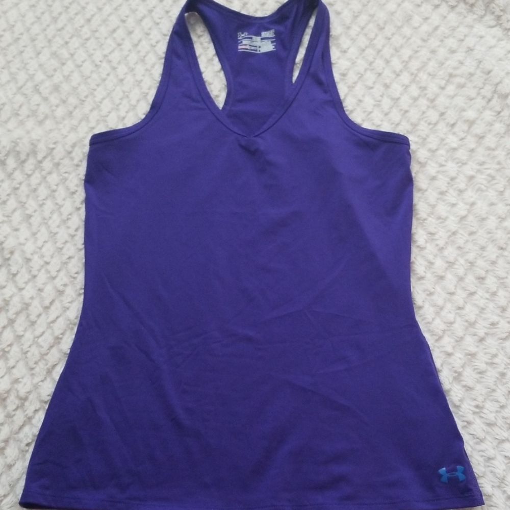 2 women's athletic tank tops - Picture 6 of 8